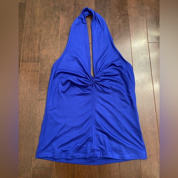 NWOT VENUS SIZE MEDIUM HALTER TOP IN BLUE WITH A KNOT AT BUST - Picture 2 of 10